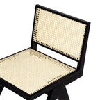 Sedia da pranzo senza braccioli Sepp in legno di Rubberwood e canna con gambe a V, confezione da 2 pezzi
