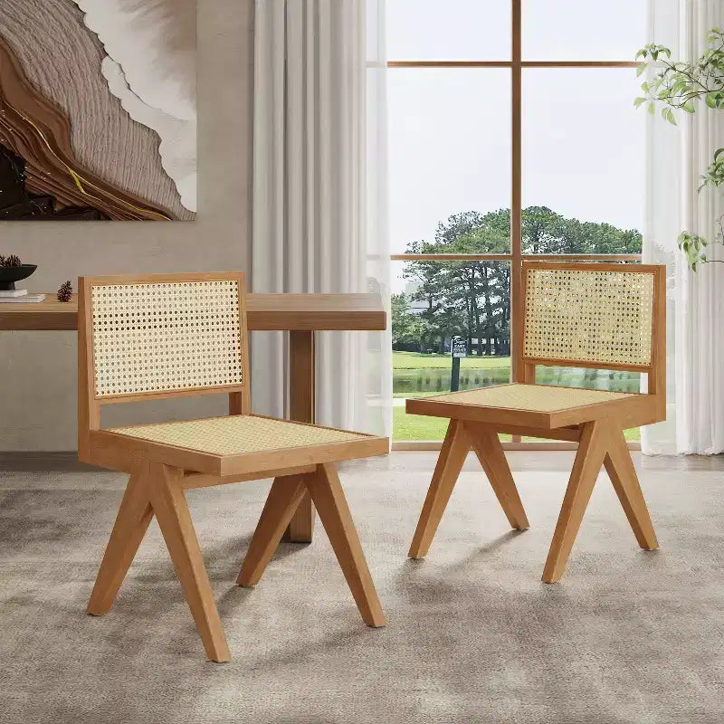 Sedia da pranzo senza braccioli Sepp in legno di Rubberwood e canna con gambe a V, confezione da 2 pezzi