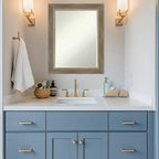 Specchio da Parete da Bagno Smussato in Legno Driftwood Tan Petite 28.75 x 22.75 pollici