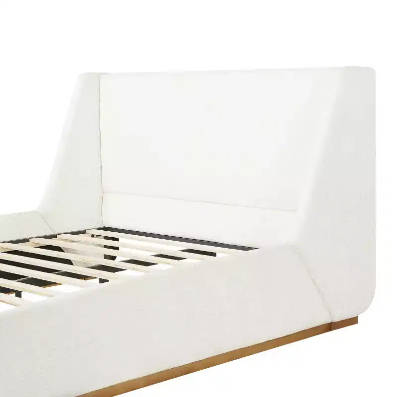 Letto a piattaforma imbottito Wingback di lusso, struttura letto Queen/King Size con gambe in legno massello di gomma, bianco