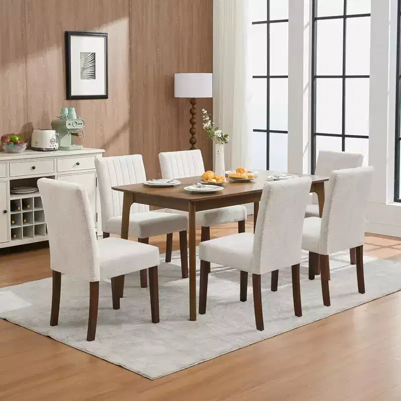 Set di 4 sedie da pranzo imbottite, sedie Parsons trapuntate con bottoni e gambe in legno, sedie laterali in tessuto per sala da pranzo, cucina, fattoria, hotel, beige